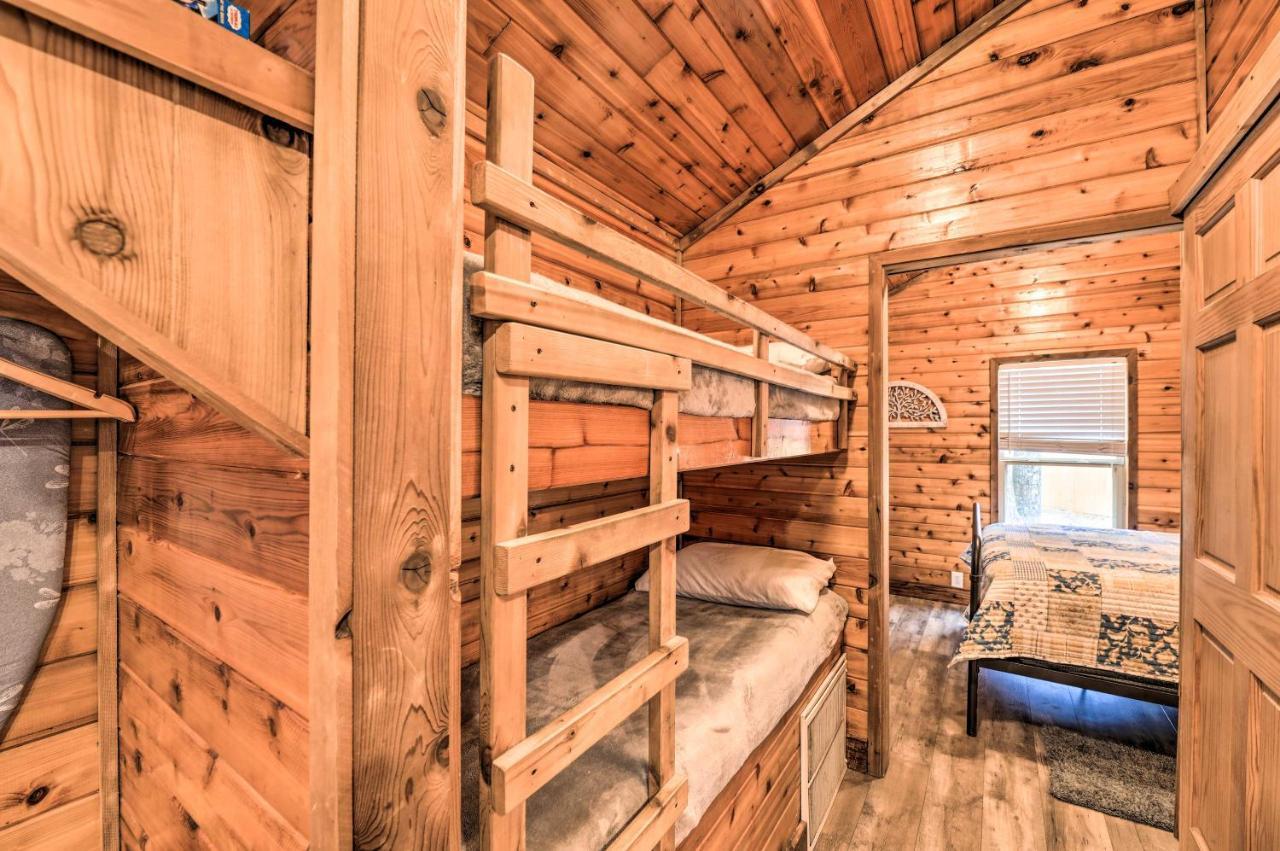 Charming New Bern Log Cabin - Pets Welcome! Exterior foto